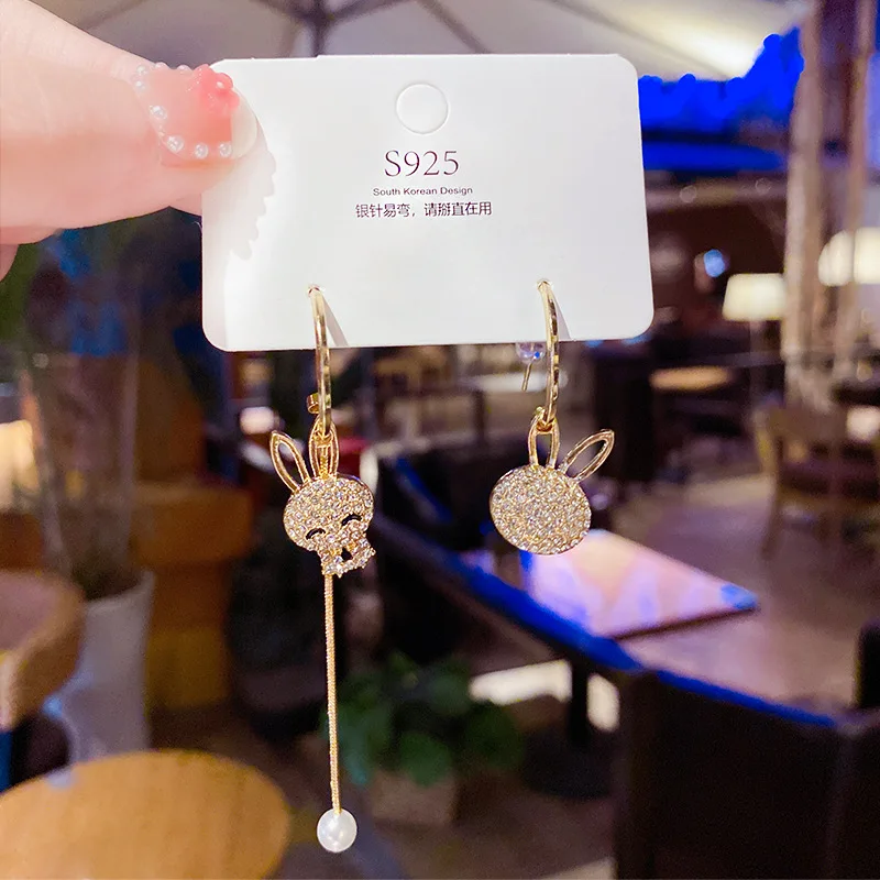 

S925 Silver Needle Exquisite Gold Rabbit Earrings Jewelry Women's Cute Asymmetric Earrings Full of Diamond Personality Ear