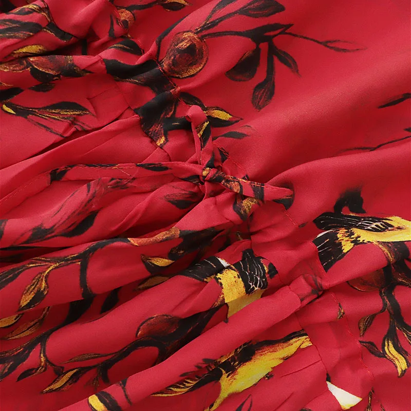 Женское вечернее платье из шелка тутового шелкопряда с красным принтом лето 2022