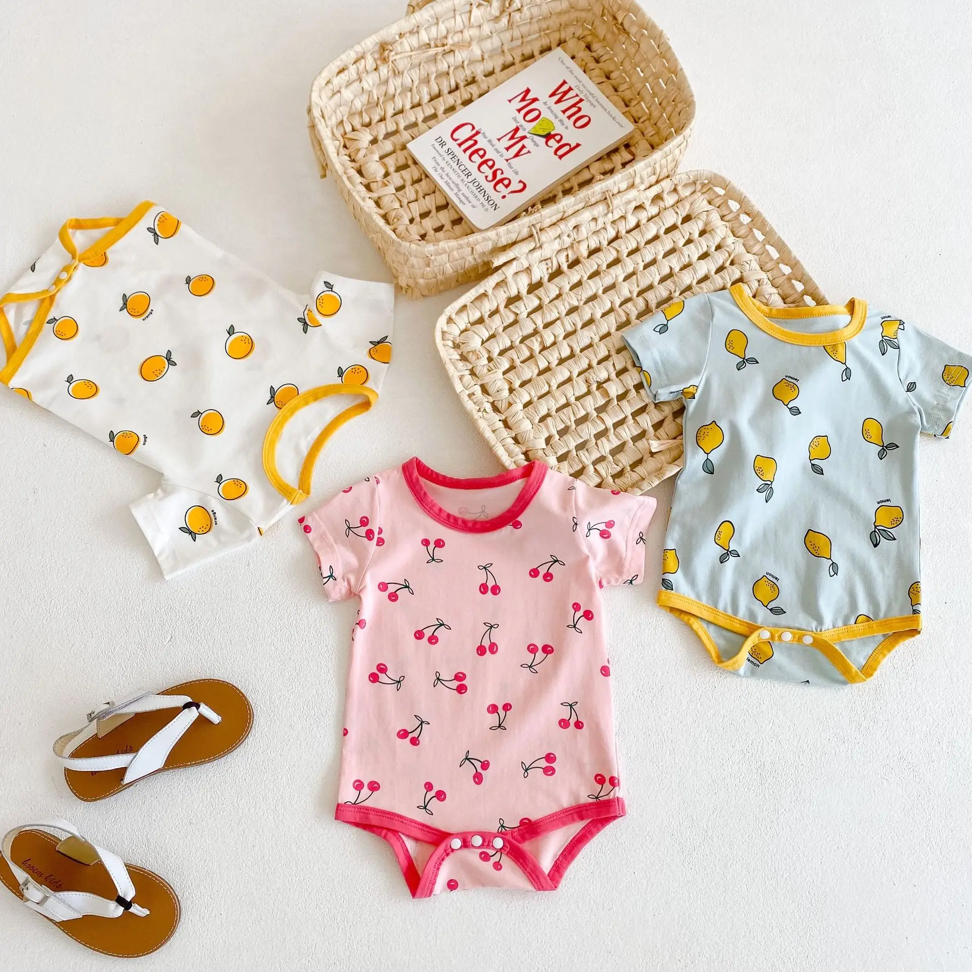 

2022 Summer Newborn Baby Girl Clothes Fashion Fruit Print Bodysuit Short Sleeves Cotton Boys Jumpsuits Casual Onesie Outfits