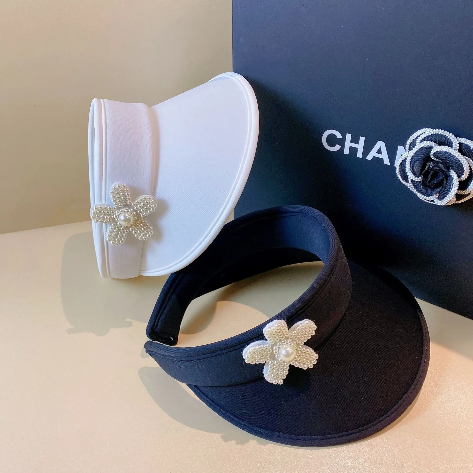 

Korean Pearl Flower Decoration Ice Silk UV Female Sun Hat Shade Leisure Solid Color Light Luxury Elegant Shopping Ladies Sun Hat