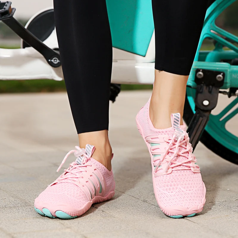 Men and Women Beach Sandals Breathable Men's Outdoor Surfing Shoes Comfortable Aqua Footwear Drifting Shoes Zapatos De Agua