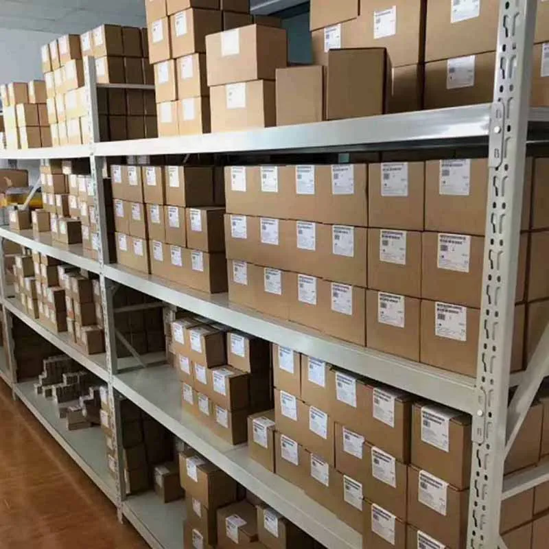 811C-PM-871CA-152 новый оригинальный контроллер PLC 1 год гарантии профессиональные