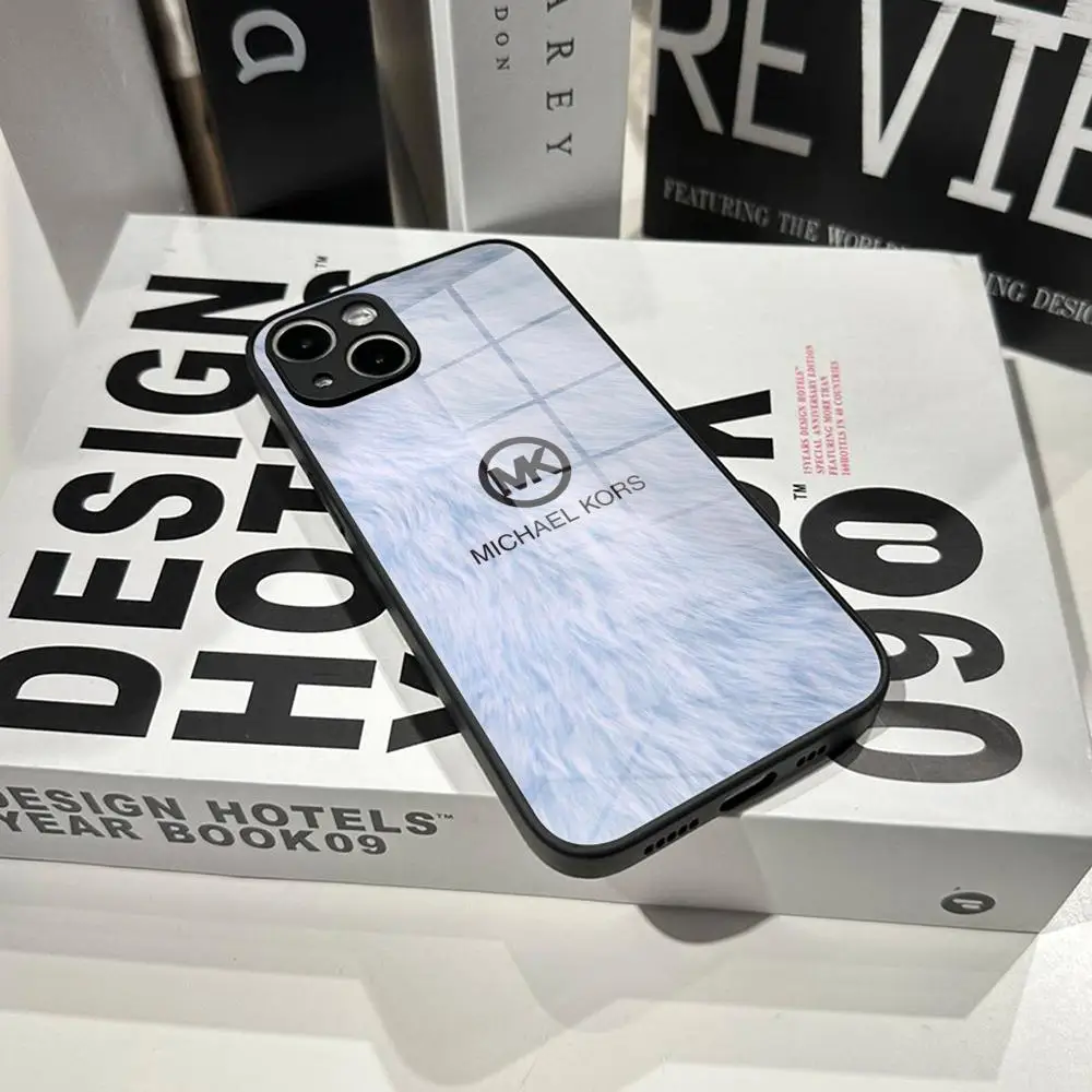 Фото Чехол M-Michael Kors M-K из закаленного стекла для iPhone 16 Pro Max, 14, 12, 17 Pro, Air 15, 16 Plus, 13 Pro Max №5