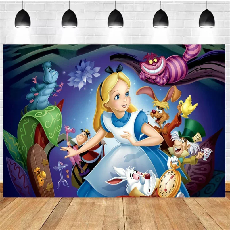 Украшение Алиса в стране чудес