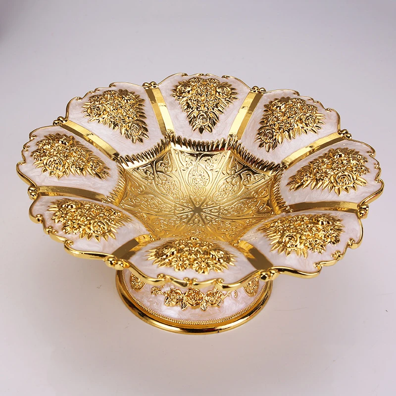 

Gold And Silver Ornaments Tray Luxury Fruit Plate Snack Tray Home Nut Bowl Desktop Organizer Decoration Storage Tray