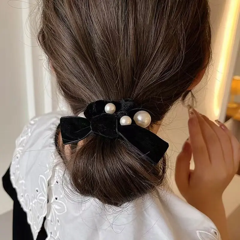 

Fashion New Pearl Hair Ties For Women Circle Temperament Pearl Head Rope Net Red High-End Headdress Hair Rubber Band Female