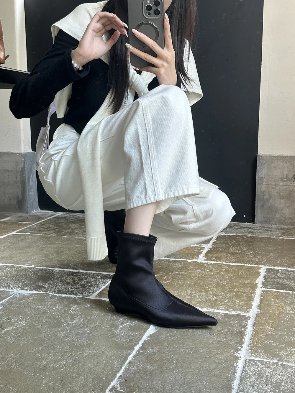 Ботильоны женские с заостренным носком шелковые ботинки-носки на низком каблуке