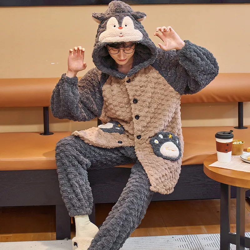 FUNISHI Men Sleepwear Plus Size 4XL Winter Pajamas Flannel Loose Version Inspissate Pullover Nightgown Coral Fleece Pajama Set