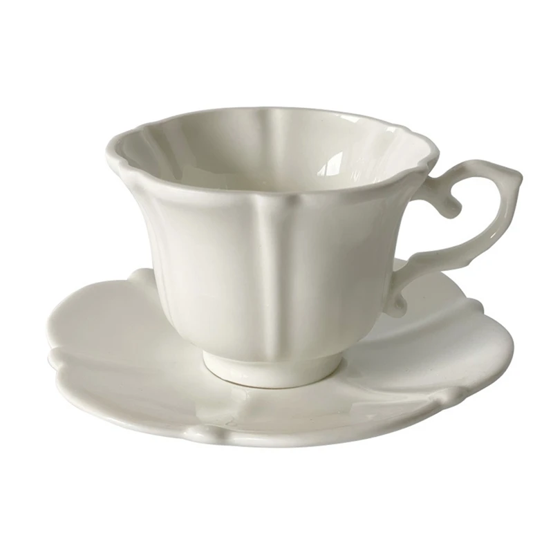

Европейская керамическая кружка в стиле ретро кофейная чашка английский послеобеденный чай керамическая кофейная чашка и блюдце набор мин...