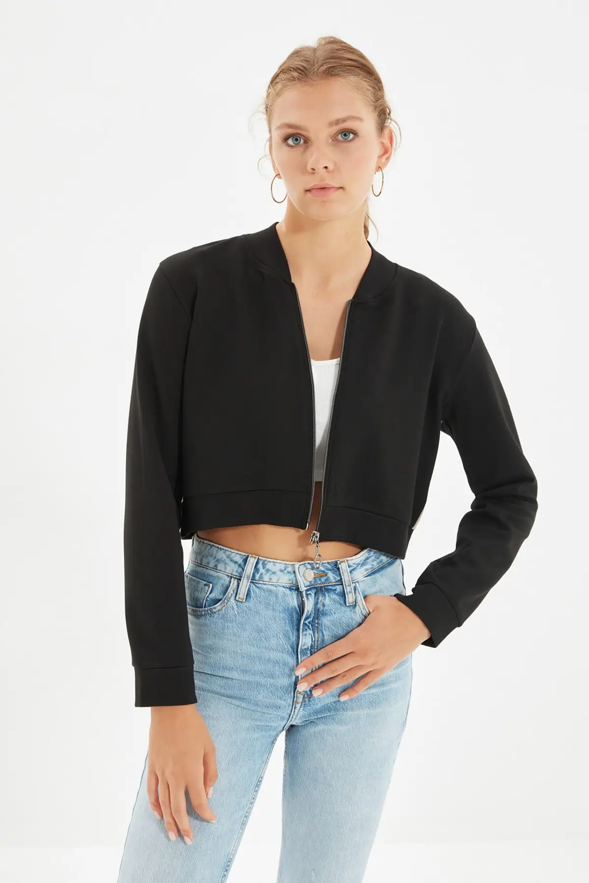 

Trendyol Zipper Crop Knitted Coat TWOAW22CE0428