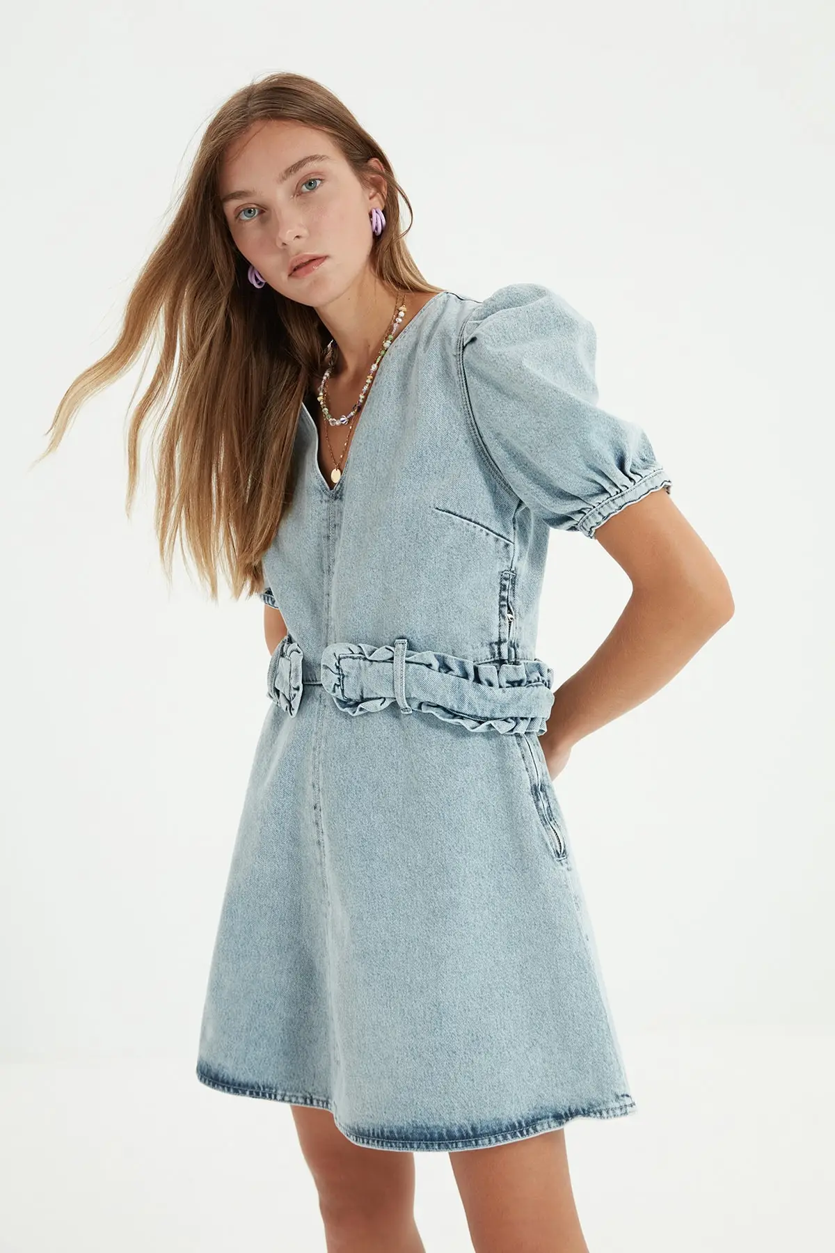 

Trendyol Arched Balloon Sleeve Denim Dress TWOAW22EL1198