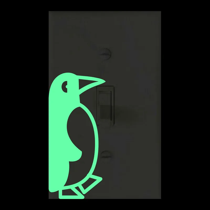 Мультяшные светящиеся наклейки в виде пингвина для детской комнаты настенный