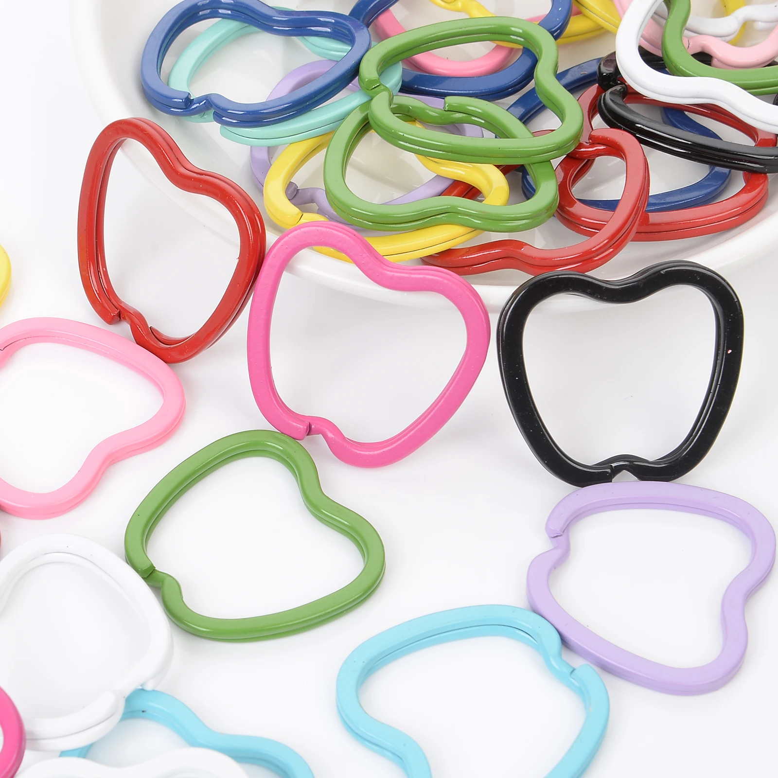 

33x30mm Color Mixed Painted Apple Keychain Jewelry Findings Hooks for making Necklace Bracelet Chain DIY Charm Accessories