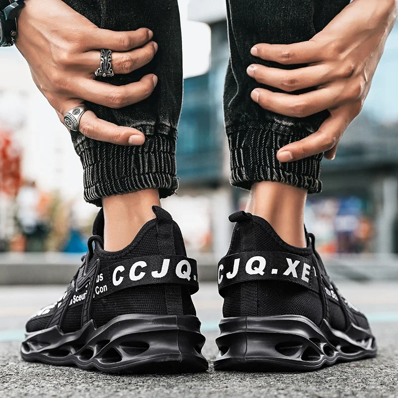 Трикотажные спортивные кроссовки для бега с амортизирующим лезвием легкие