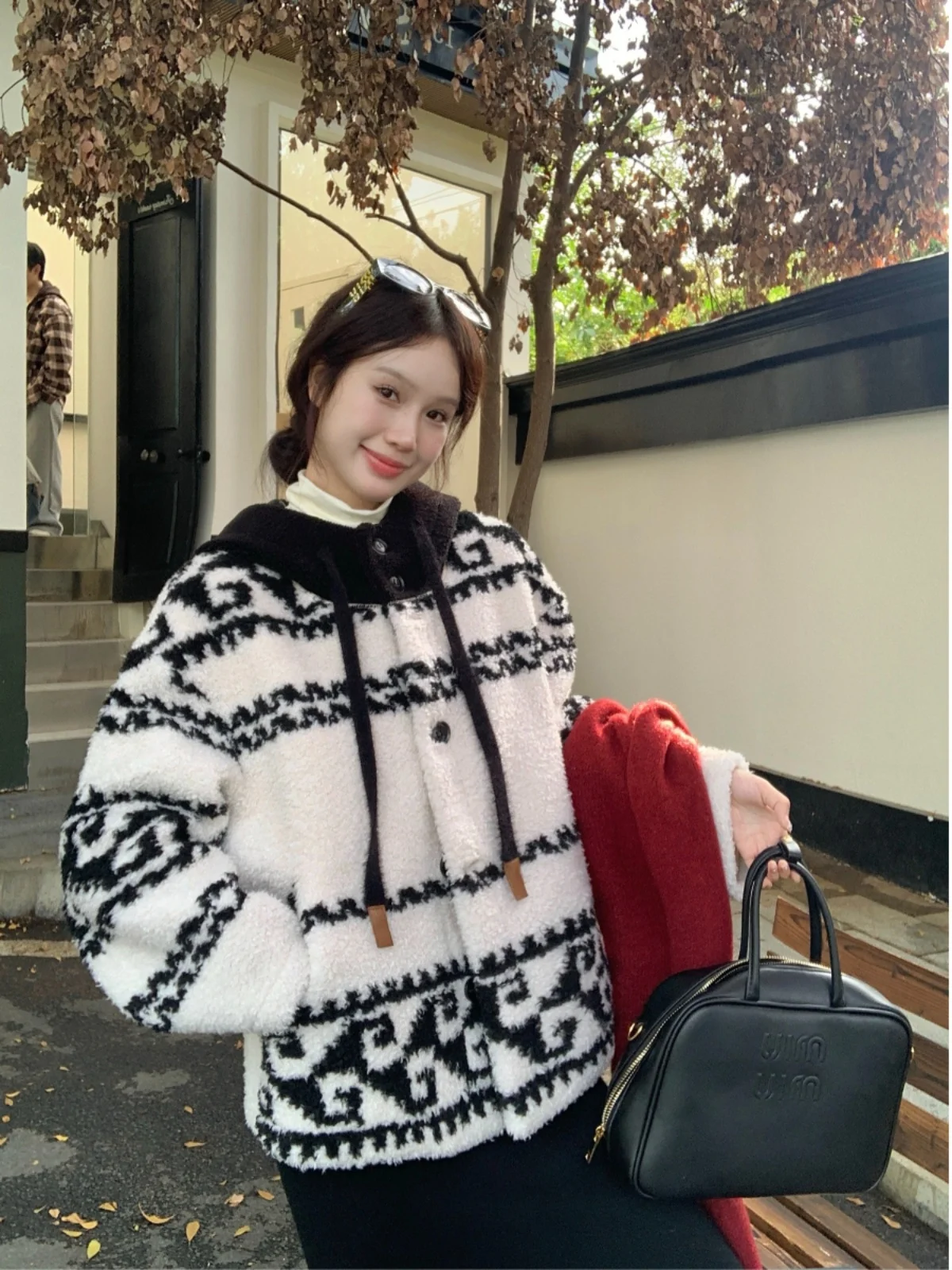 Меховая интегрированная верхняя одежда средней длины в стиле ретро женская зима