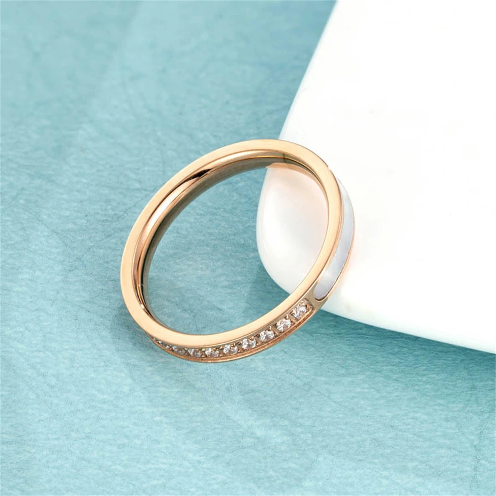 Фото AILINFA новое кольцо из нержавеющей стали с цирконом 14K позолоченное кольцо нишевое кольцо в стиле INS с белым камнем для женщин на банкет ювелир... №2