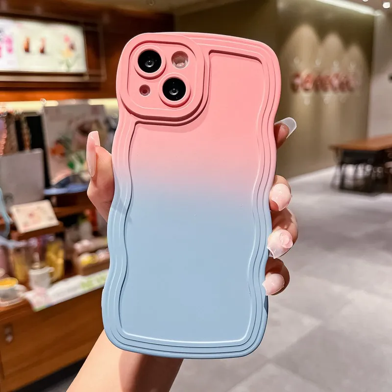 Фото Чехол для телефона с градиентной жидкой силиконовой волной для iPhone 17 16E 16 15 14 13 12 11 17 Pro X XR XS Max 6 6S 7 8 Plus SE2 SE 2022 Cover №4