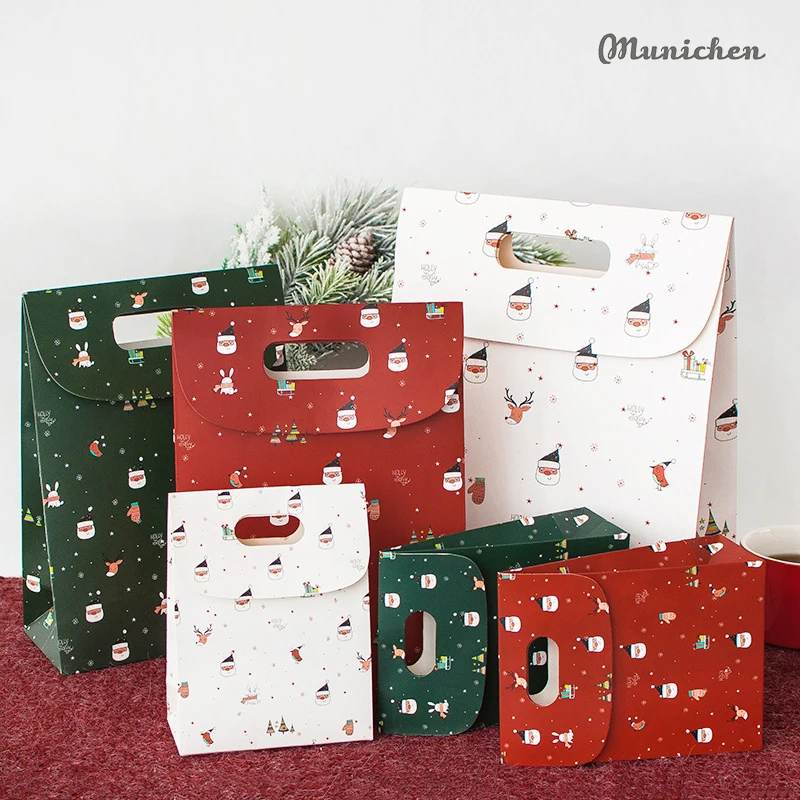 

3pcs Christmas Paper Gift Bags With Handle Christmas Party Kids Present Candy Packaging Bag Xmas Party Decoration