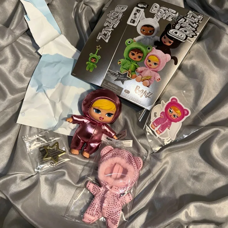 Фото В наличии: Оригинальные коллекционные фигурки Mga Bratz Bratziez Bling Series Vol.2, подвески-брелоки в закрытой упаковке, серия 