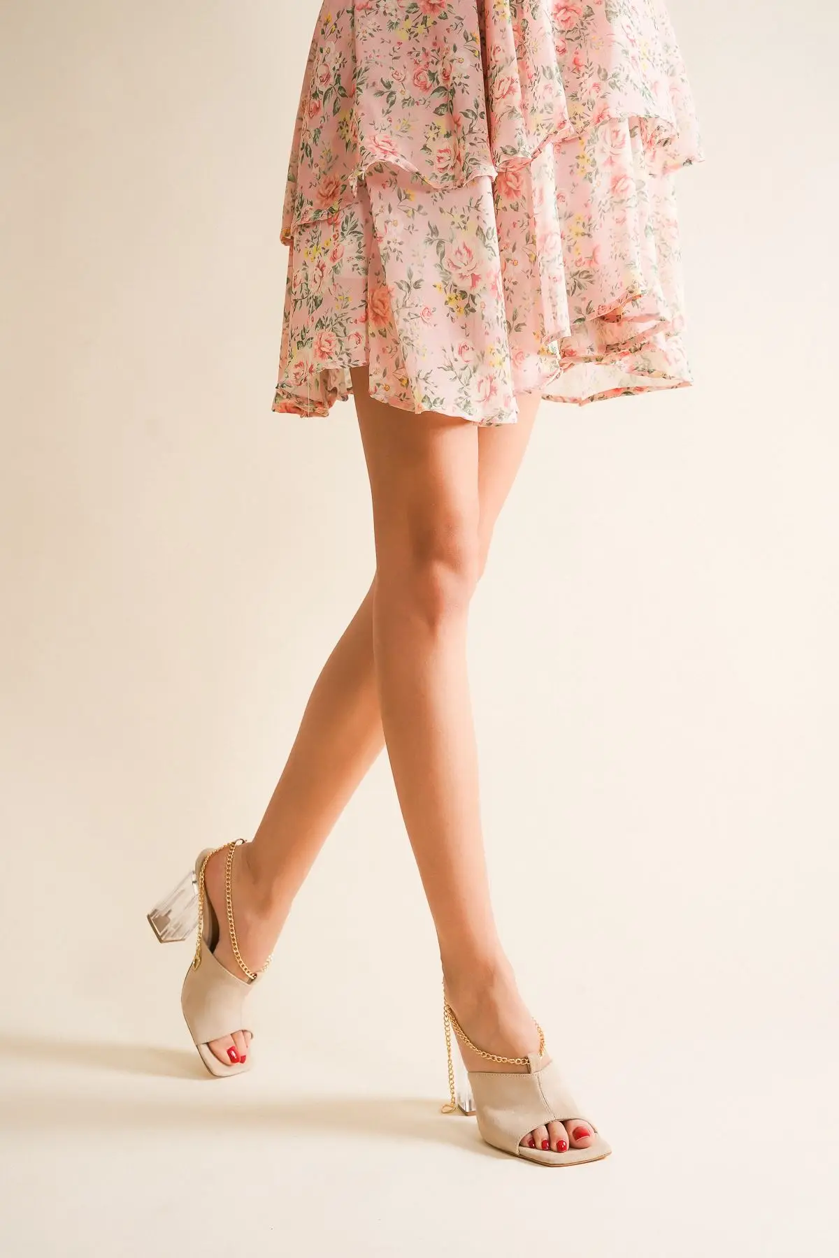 

Women's Fashion Handmade Special Suede Chain Detailed Heels Shoes