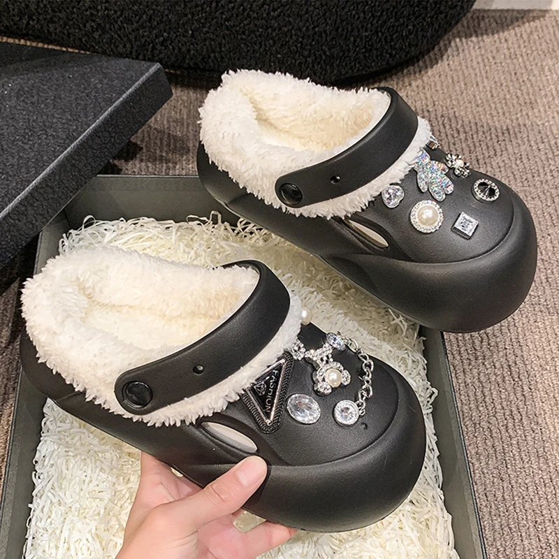 Зимние женские теплые сандалии роскошные с искусственной кожей на плоской