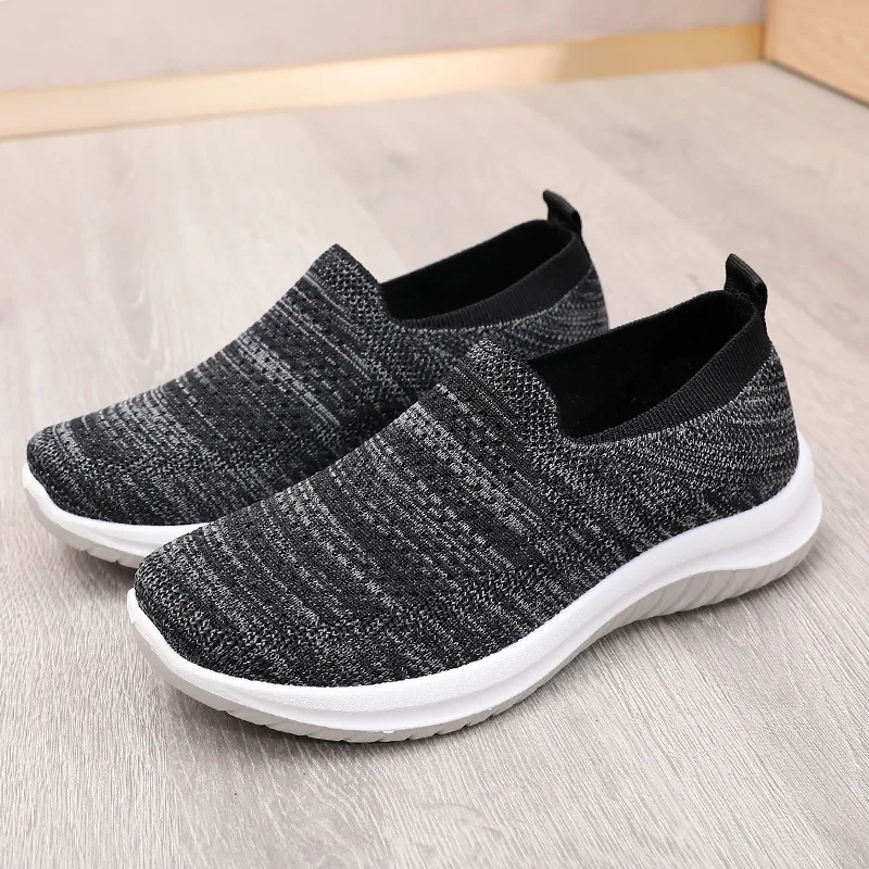 

Lightweight Casual Sneakers Shoes Woman Slip-On Mesh Loafers Women Vulcanize Shoes Solid Flat Shoe