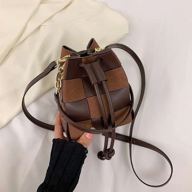 

Дизайнерская плетеная мини-сумка-мешок из искусственной кожи, женские сумки через плечо, женская маленькая сумочка высокого качества, женс...