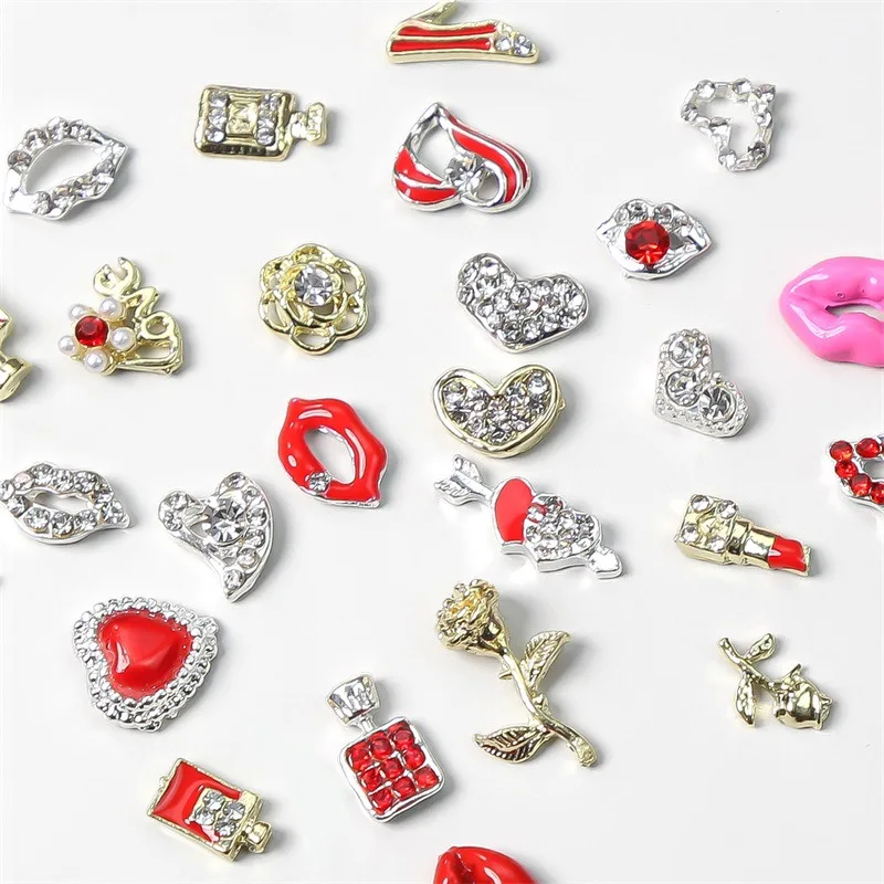 

10pcs 520 Valentine's Day Heart Lips Alloy Nail Art Charms 3D Love Heart Diamond Manicure Parts Zircon Rhinestone Nail Decoratio
