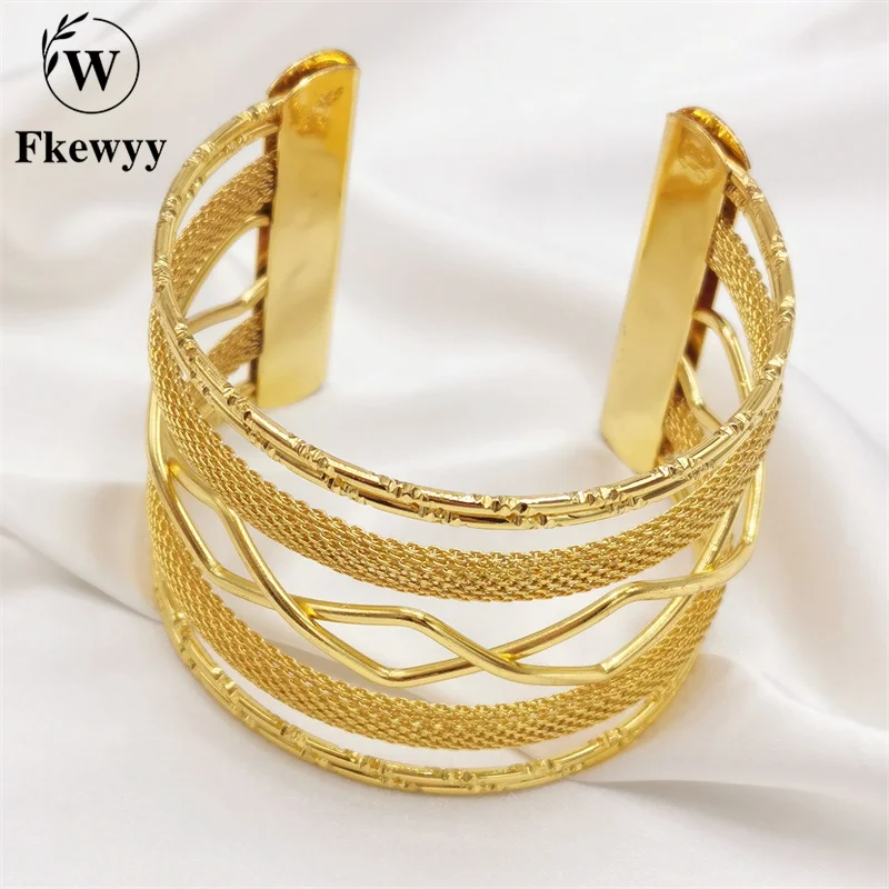 

Fkewyy Luxury Bracelet For Women Gothic Jewelry Goth Accessories Gold Plated Cuff Bracelet Design Jewelry Luxury Bohemia Jewelry