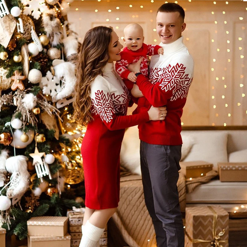 

Winter Christmas Family Matching Outfits Father Kids Warm Turtleneck Sweaters Snowflake Pattern Mother Knit Dress Xmas Sweaters