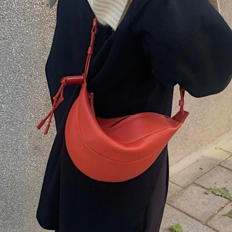 

[BXX] Woman New Brand Designer Brief Hobos Soft PU Leather Personality All-match Crossbody Shoulder Bag Fashion Tide GF0255