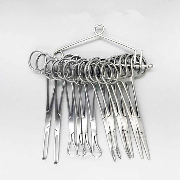 Набор хирургических ножниц и щипцов для ветеринарного применения