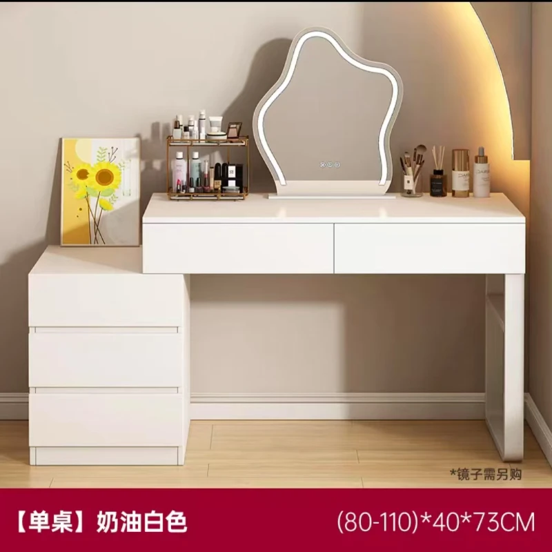 Белый комод с зеркалом