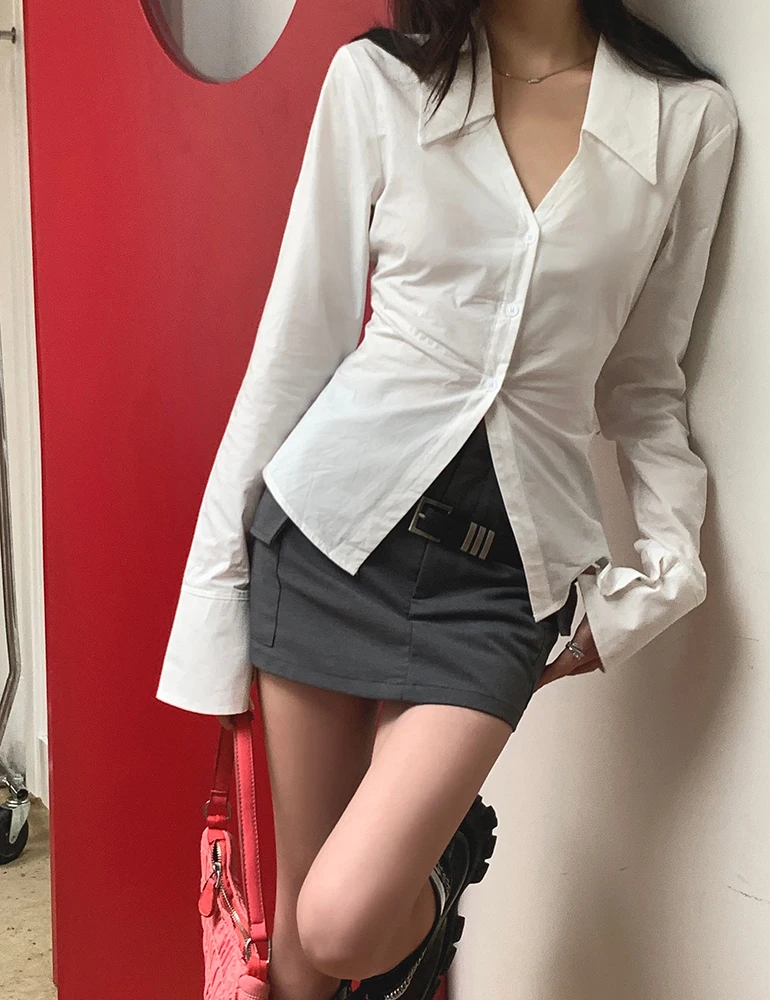 

Women's POLO V-neck Slim Long Sleeved White Shirt Spring Autumn New Commuting Style Young Girl Single Breasted Thin Cardigan