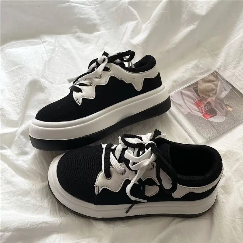 2021 Autumn Patchwork Sneakers Women Casual Heart Zapatillas Mujer Fashion Black Ladies Footwear Kawaii Daily Shoes Woman