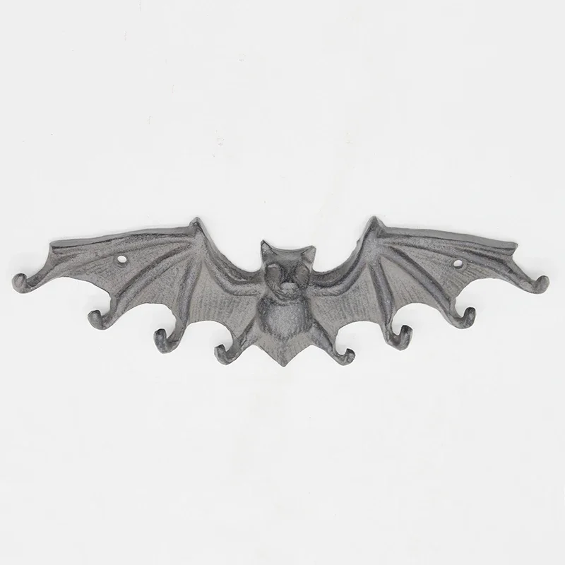 

Чугунный крючок «летучая мышь»