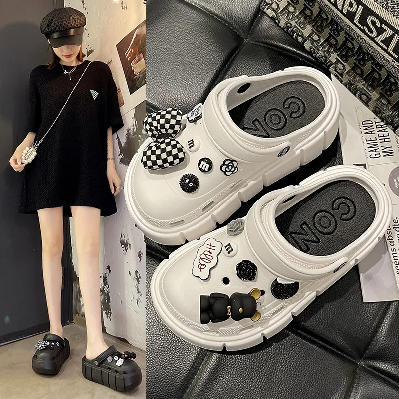 

Fashion Clogs With Charms Shoes Outdoor Women Slippers Thick Sole High Quality Summer Sandals For Girls Street Shoes Non Slip