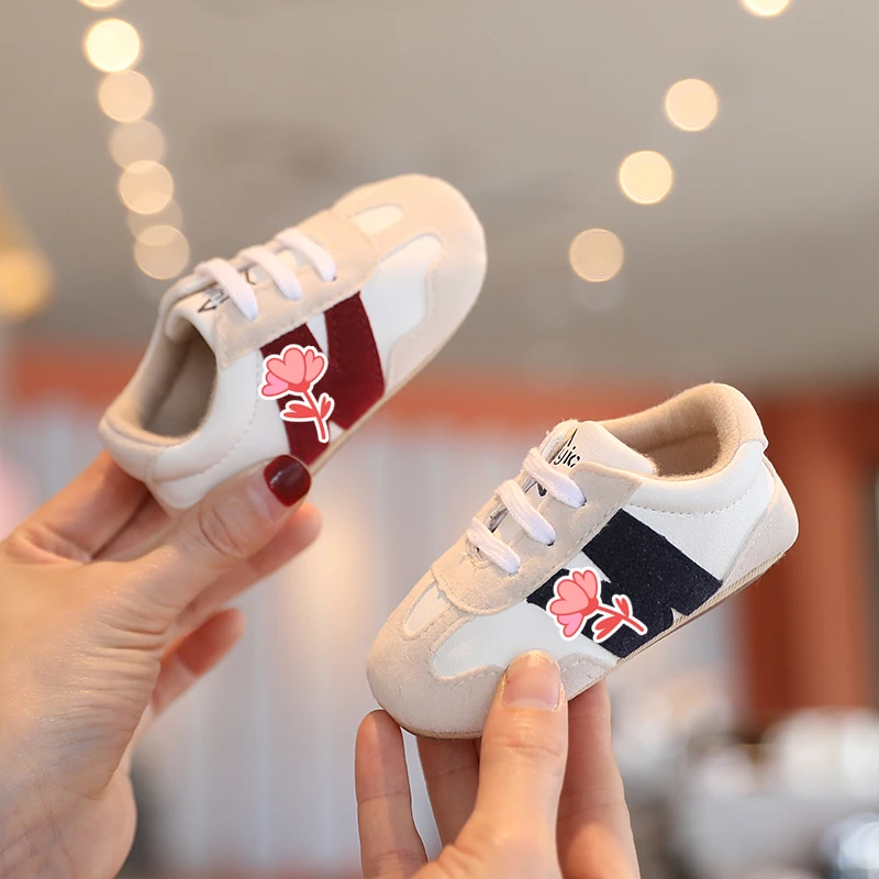 

2022 New Baby Shoes Retro Leather Boy Girl Shoes Multicolor Toddler Rubber Sole Anti-slip First Walkers Infant Newborn Moccasins