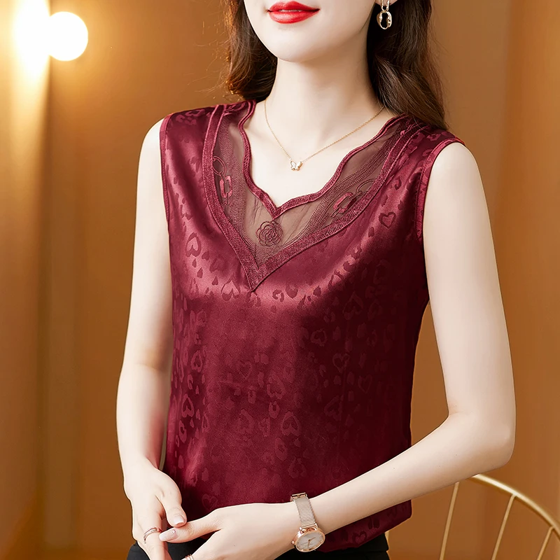 

Summer Silk Tank Top Women Lace Sleeveless Office Lady Satin Shirt Korean Fashion Black Tops for Women Spaghetti Strap Tank Top