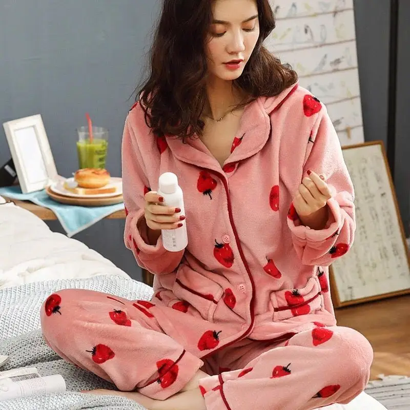 Winter Warm Women Pyjamas Sets Thick Coral Velvet Long Sleeve Cartoon Sleepwear Flannel Pajamas Set Pijama Mujer Homewear
