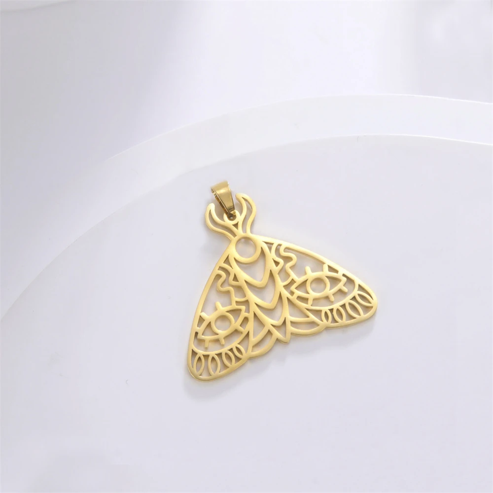 5pcs/Lot Wholesale Hollowed Moth Shaped Pendants Accessories Stainless Steel Diy Handmade Necklace Keychains Insect Charms