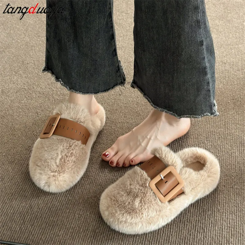 Женские тапочки из искусственного меха