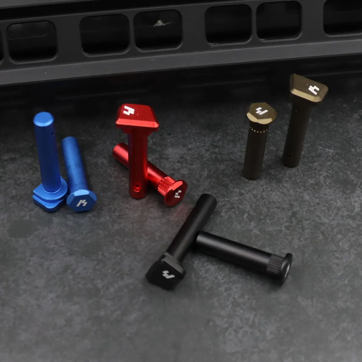 

Airsoft SI Improve Body Lock Pin Set for TTM M4 / M16 Series for AEG Airsoft Gun Hunting Accessories