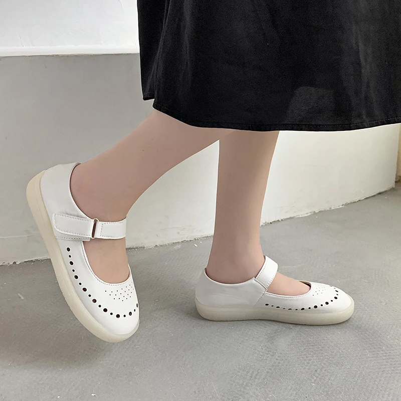 

BCEBYL Summer Round Head Shallow Mouth Mesh Breathable Sandals Fashion New Solid Color Sports Leisure Flat Shoes Women