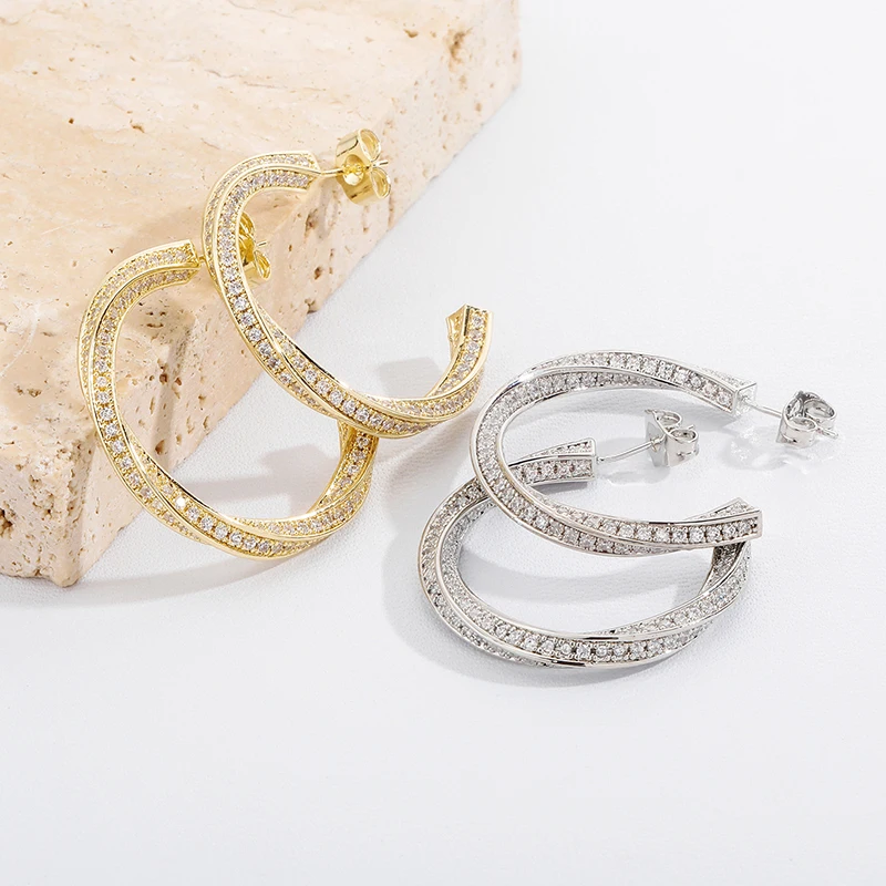 

Новые европейские модные темпераментные Роскошные витые циркониевые серьги в европейском стиле Женские Подарочные банкетные ювелирные изделия серьги 2023