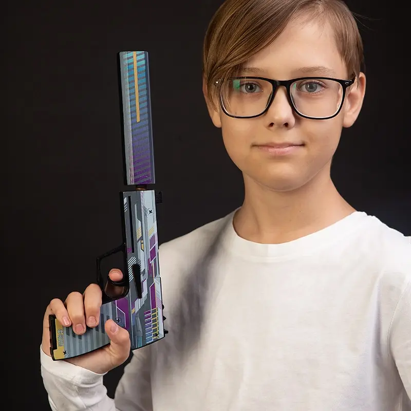 Игрушечное оружие Geekroom деревянный детский пистолет резинкострел Usp с глушителем