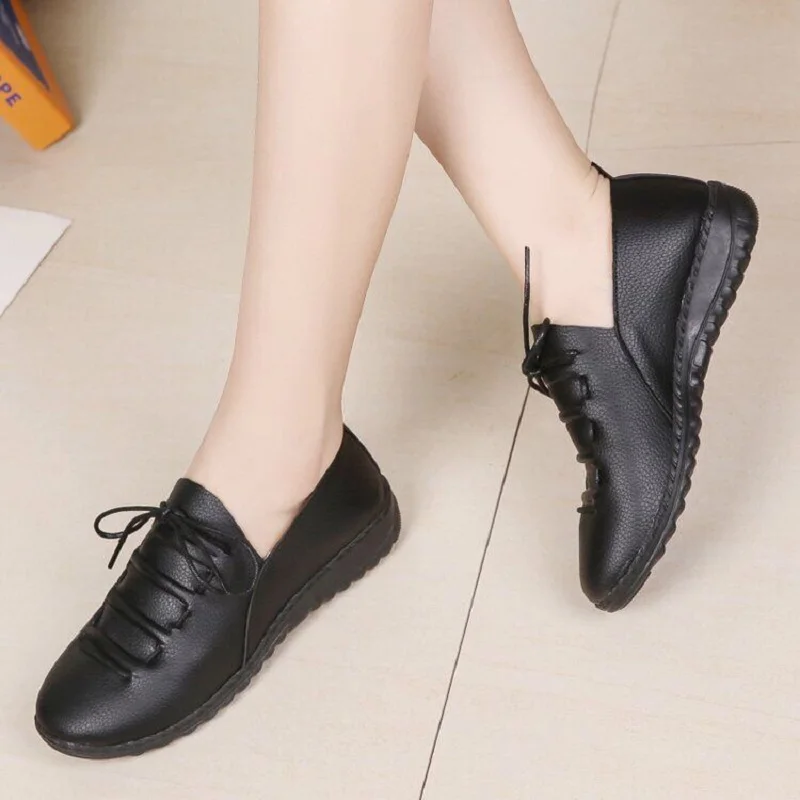 Designer Green Loafers Woman Pleated Lace Up Sneakers Women Wedges Moccasins Soft Leather Jogging Dance Flats