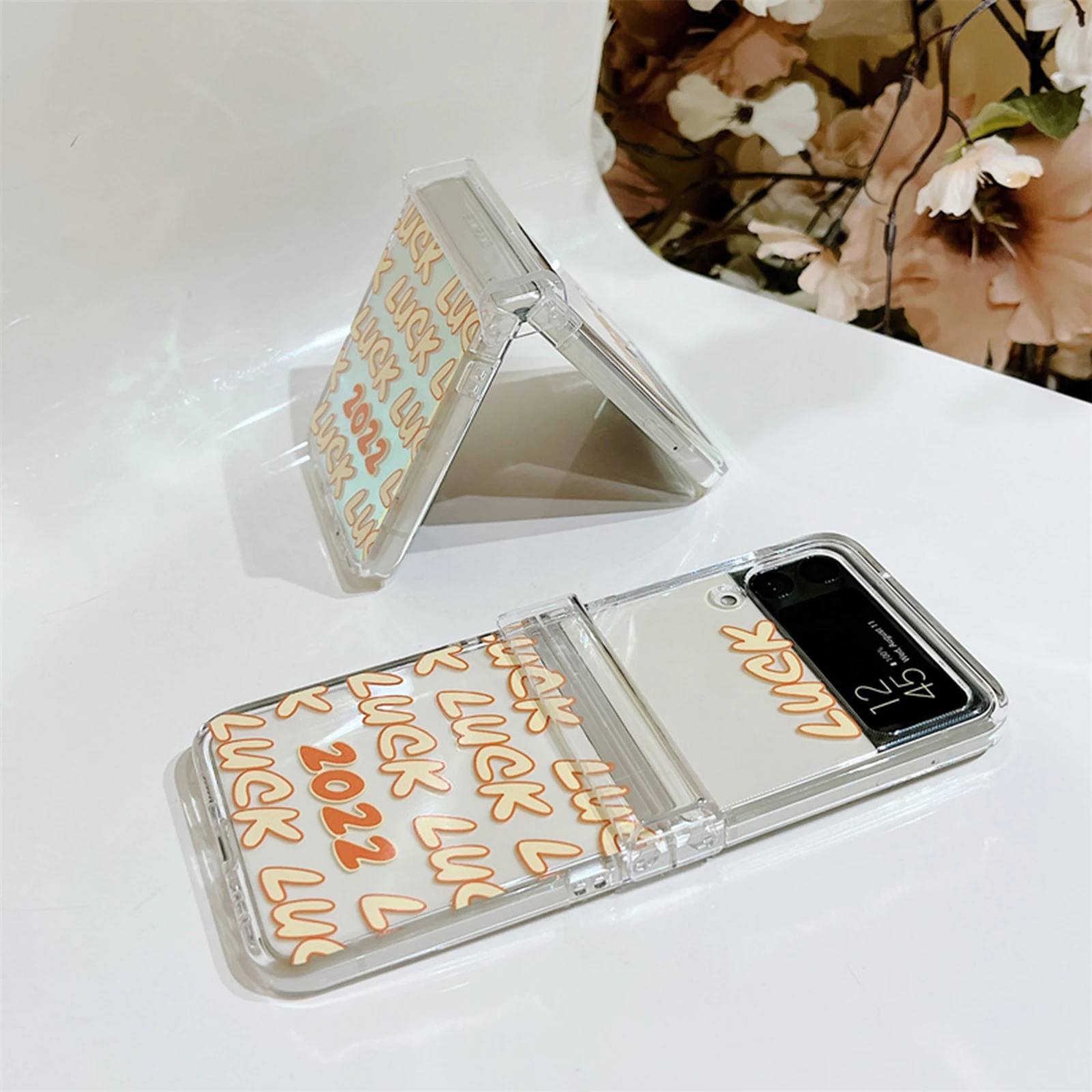 Милый чехол с надписью на удачу и лазерным рисунком для Samsung Galaxy Z Flip 3 |