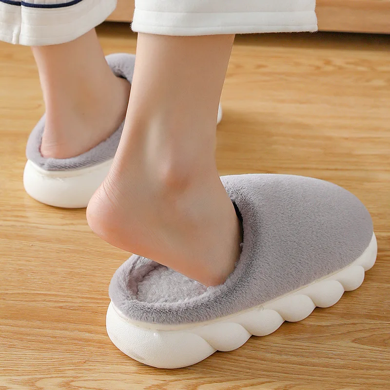 Winter Cotton Slippers Women Design Non-Slip Furry Warm Ladies' Slides Indoor Fluffy Soft Plush Unisex Memory Foam Platform Shoe