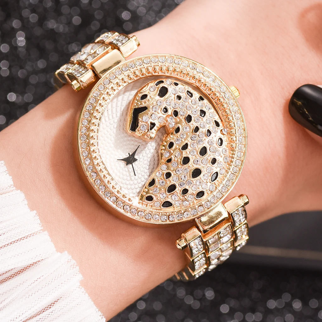 

Luxus frauen Armbanduhren Mode Bling Damen Business Quarzuhr Weibliche Gold Uhr Kristall Diamant Leopard Für Frauen Uhr